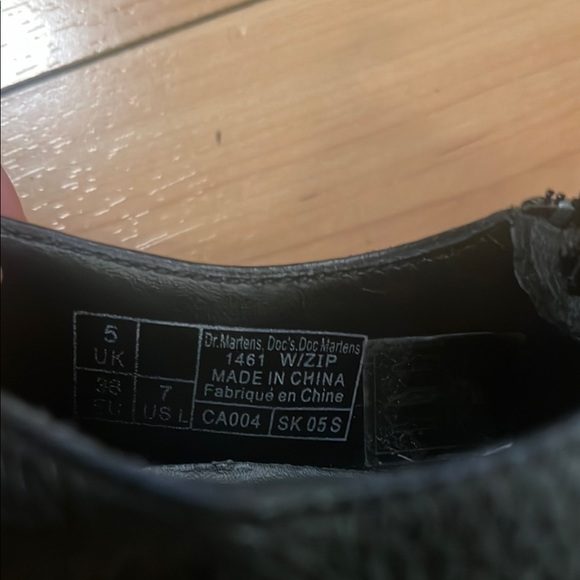 Dr. Martens Black Oxfords with Smooth Leather Upper and Lace-Up Closure - Picture 6 of 6